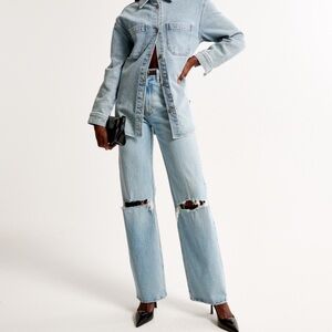 L Abercrombie 90’s Relaxed Jeans